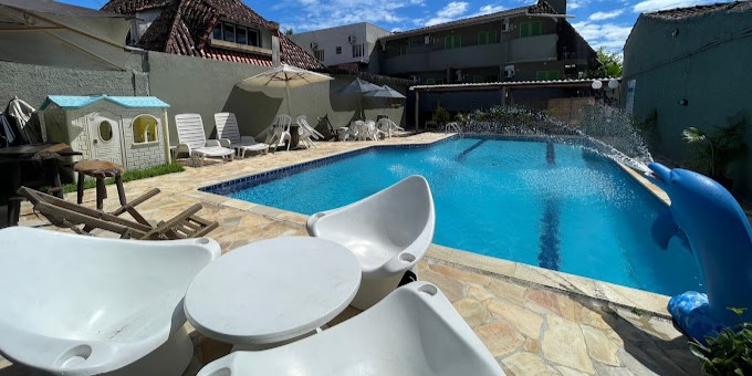 Piscina Azul Marinho